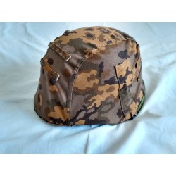 Eichenlaubmuster helmet cover